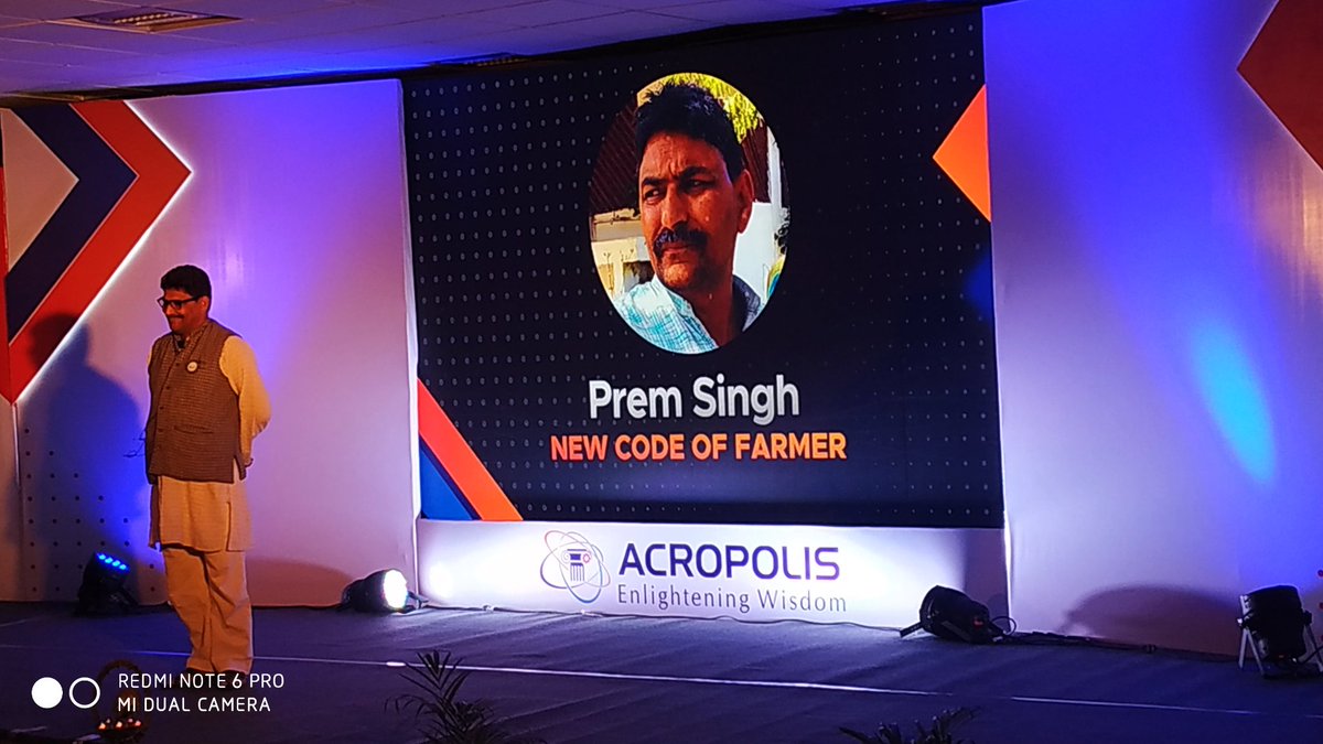 haardu_shah's tweet photo. Prem Singh - Progressive Organic Farmer from Bundelkhand 🌿🍁

#Elead2020
#lENx
#Sculptingvision
#Mouldingfuture
#esummit
#Srijan
#Entrepreneurship
#acropolis 
@ecell_acropolis @AcropolisIndia https://t.co/u2VcEzHZh9