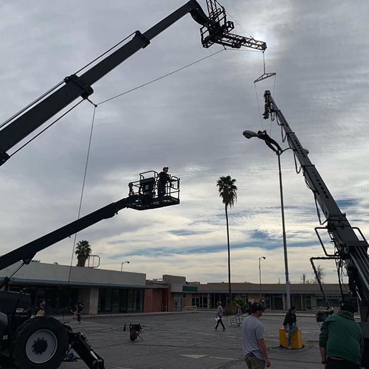 hiiipowers's tweet photo. Behind The Scenes of Kendrick Lamar's #pglang shoot. https://t.co/t9CA54R7e7