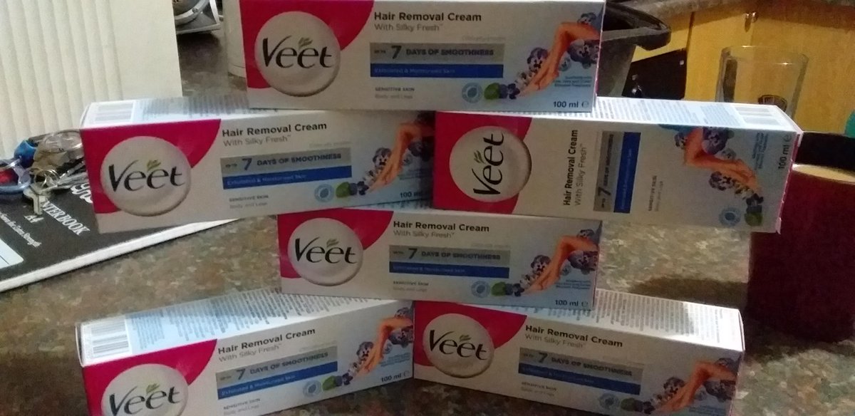 liezelmr2's tweet photo. Thank you Ruby Box for sending these lovely samples for testing.
#rubybox #BeASummerStunner #JustVeetIt #rubyboxveetit
Happy testing. https://t.co/nNWUWbOJbs