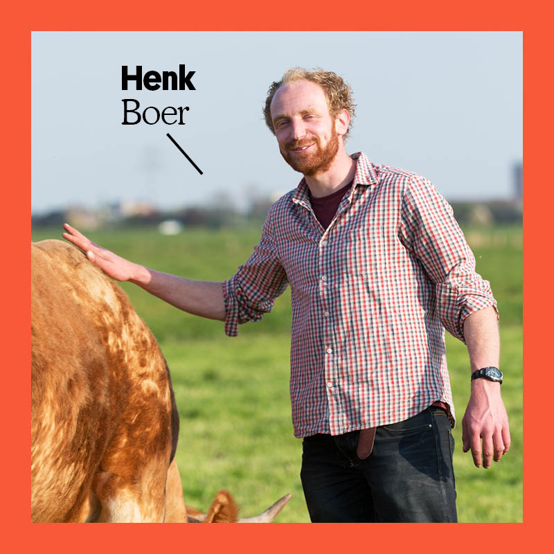 boerenfamilie's tweet photo. Hoe gaat @henkhuijgen nog meer beleving creΓ«ren op de @Eemlandhoeve? En hoe kan hij als software ontwikkelaar Γ©n boer het verhaal van zijn bedrijf communiceren? Dat wil hij de komende acht maanden leren π
Bekijk zijn profiel https://t.co/IW6a4XXZyz
#boerenversneller https://t.co/0wSsBn7ida