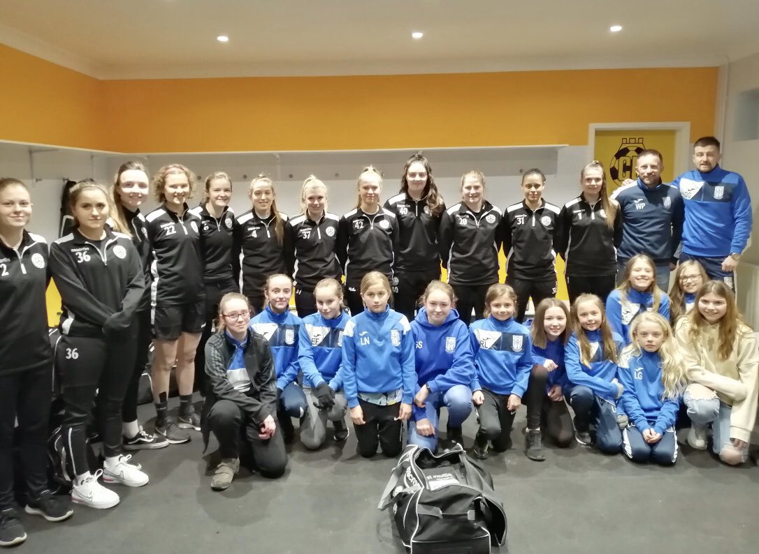 beccafaaay's tweet photo. Thanks to everyone for their support Wednesday night, especially all the young fans! What it’s all about. 🖤🤍⚽️🏆 #Mascots #Future #Inspiration https://t.co/elo4Djfq92