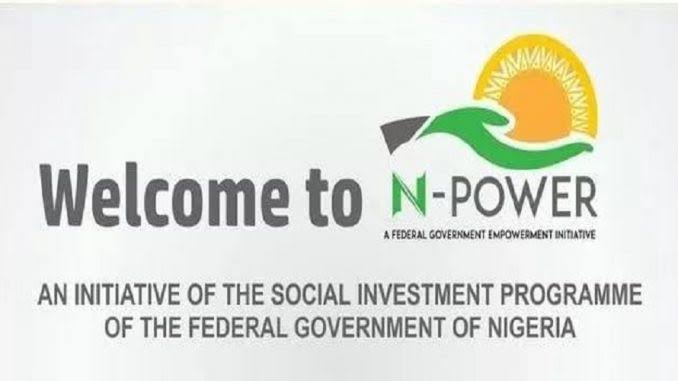 bravefacefunkie's tweet photo. The naked TRUTH about the Empowerment Schemes?
One man conceived the idea & pursued it. Infact he had to plead severally with the President to allow it take off - NPower, FarmerMoni, MarketMoni, TraderMoni, School Feeding etc Many lives have been touched! π
#OsinbajoTheFixer https://t.co/uWvVygNdNf