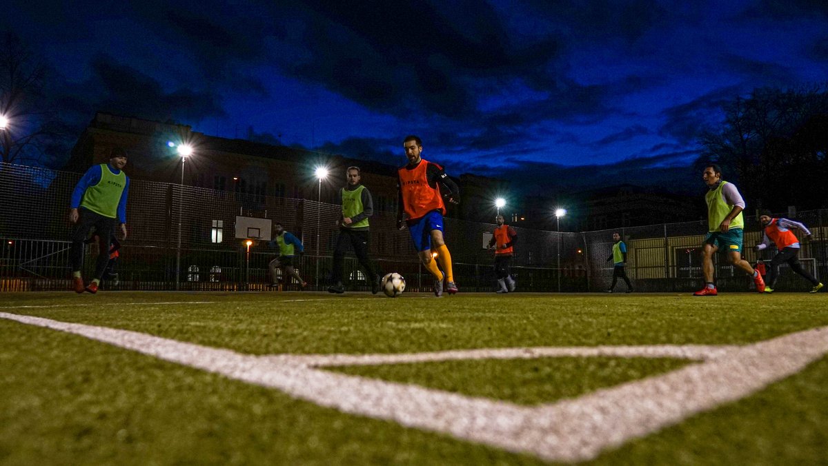 dlted_03's tweet photo. Fancy a quick #Match with your colleagues after hours? This is a reality in MSD Czech Republic. #Soccer, led by Vadim Karabut, is one of the biggest sport groups under the LIVE IT internal initiative. #MSDPlaceToBe https://t.co/gbsI3GPWMj