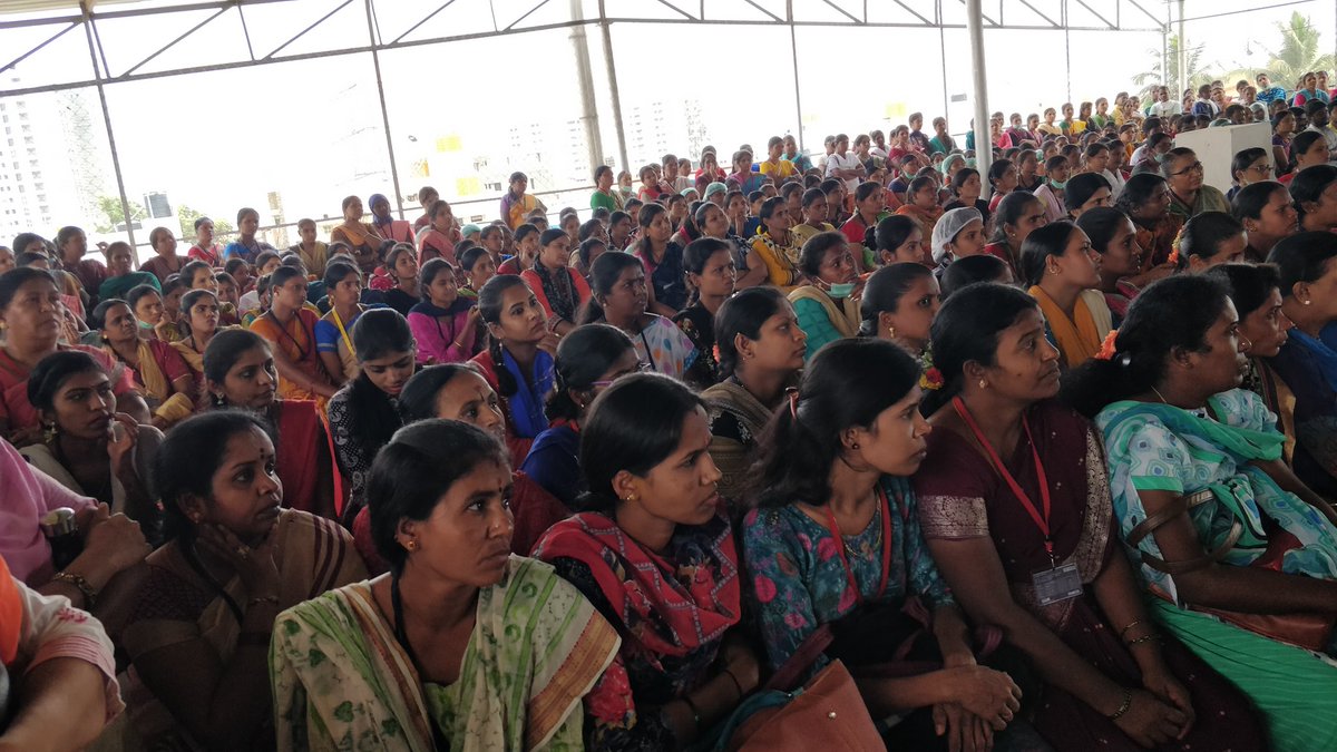 KiranL15's tweet photo. ಜನಸೇವಕ awareness programme for garment workers at Arvind Limited, Bhattarahalli.
@mani1972ias 
@Karmika_Sahaya https://t.co/2hze9AvKA6