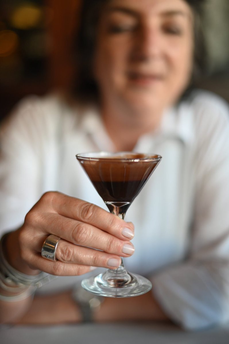 This moody weather has me inspired to plan a menu of cosy comfort food paired with <a href="/TheHussarGrill/">The Hussar Grill</a>’s signature red blend. 

My favourite steakhouse by far, I love their retro appeal, excellent service and delicious menu - the latter I was fortunate enough to sample last year.