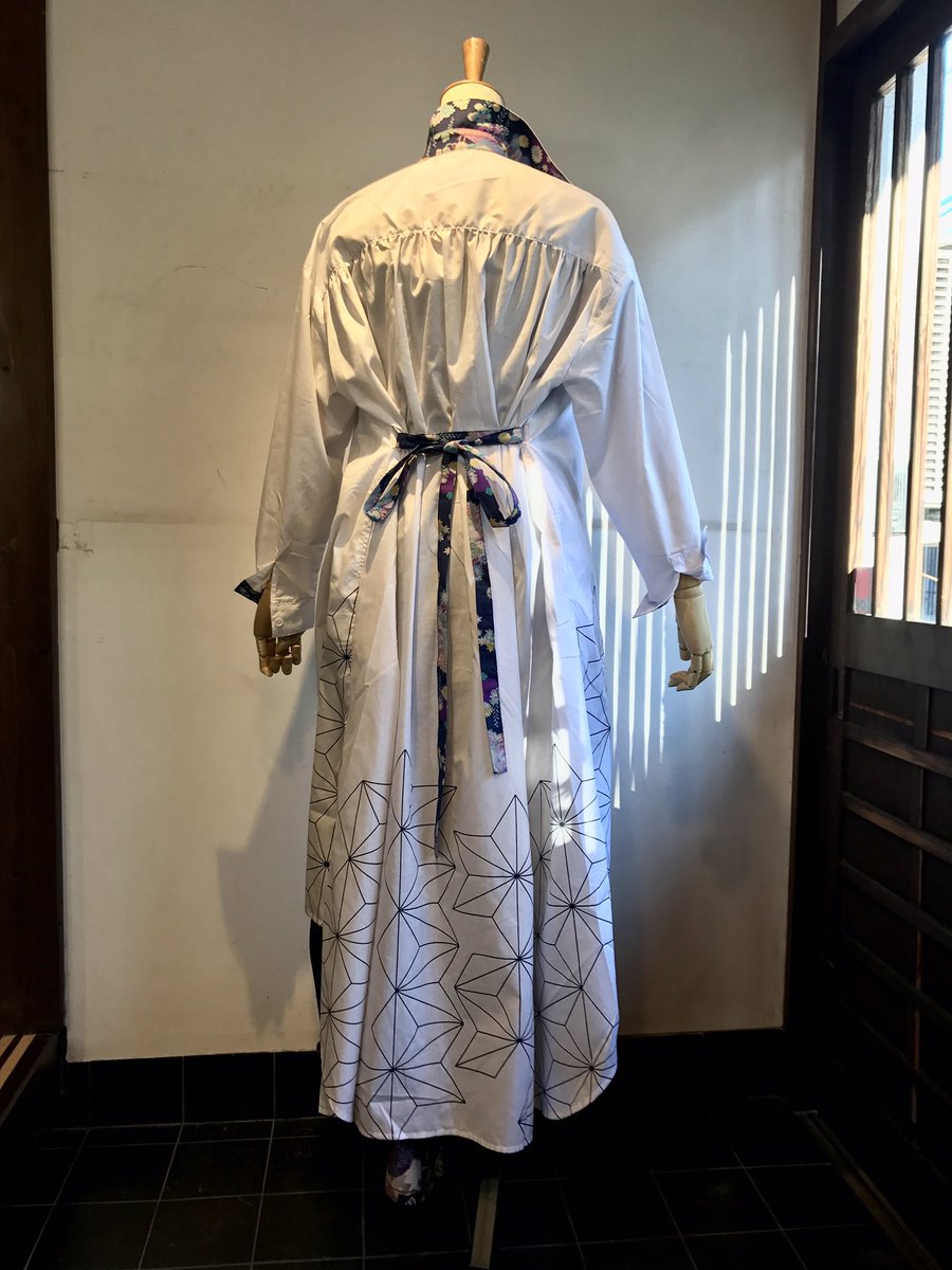 Tkatelierhouse Di Twitter コーディネート Gouk新作も入荷しました 麻の葉模様のロングシャツ 一枚でシャツ ワンピースとして着ても 羽織っても使えます これからの時期に重宝しそうですね 新作 和柄 ロングシャツ 麻の葉 Tkatelierhouse Di Twitter コーディネート Gouk新作も入荷しました 麻の葉模様のロングシャツ 一枚でシャツ ワンピースとして着ても 羽織っても使えます これからの時期に重宝しそうですね 新作 和柄 ロングシャツ 麻の葉
