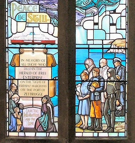 FolkestoneCG's tweet photo. 193 souls were lost on the Herald of Free Enterprise on this night, 33 years ago, Friday 6th March 1987, shortly after leaving the port of Zebrugge.
We remember them today, as always, and think of their families, their friends, the survivors and the rescuers. 
Rest in Peace https://t.co/ikoDyzfpDF