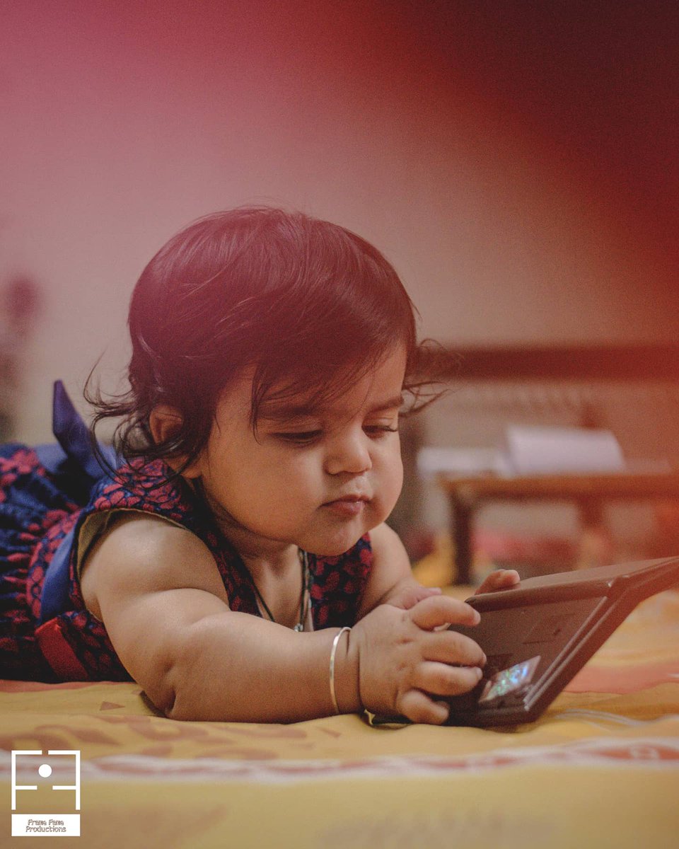 FrameFameProd's tweet photo. We are here to bring colors to your memories📸
Book us now to get perfect shots from your special occasions at moderate budget💸
#FridayVibes #photographylovers #kidsphotography #babyshoot #babyshootideas #poseperfect #Repost #shootideas #kidsandmaternity #photographyislife https://t.co/seflfc07yc