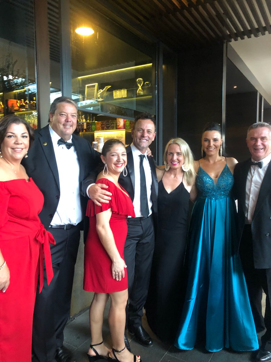 RedCatAdventure's tweet photo. Thank you to our @whitsundayrc Mayor Andrew Willcox, his lovely wife Raylene, @WhitsundaysQLD CEO, Tash Wheeler and Deputy Chair, Al Grundy, and @Queensland Tourism Minister @katejonesqld for being here with us at the @QATAINFO in Canberra tonight. 
🏆🤞😻
#LoveWhitsundays https://t.co/CXnIlBTNIR