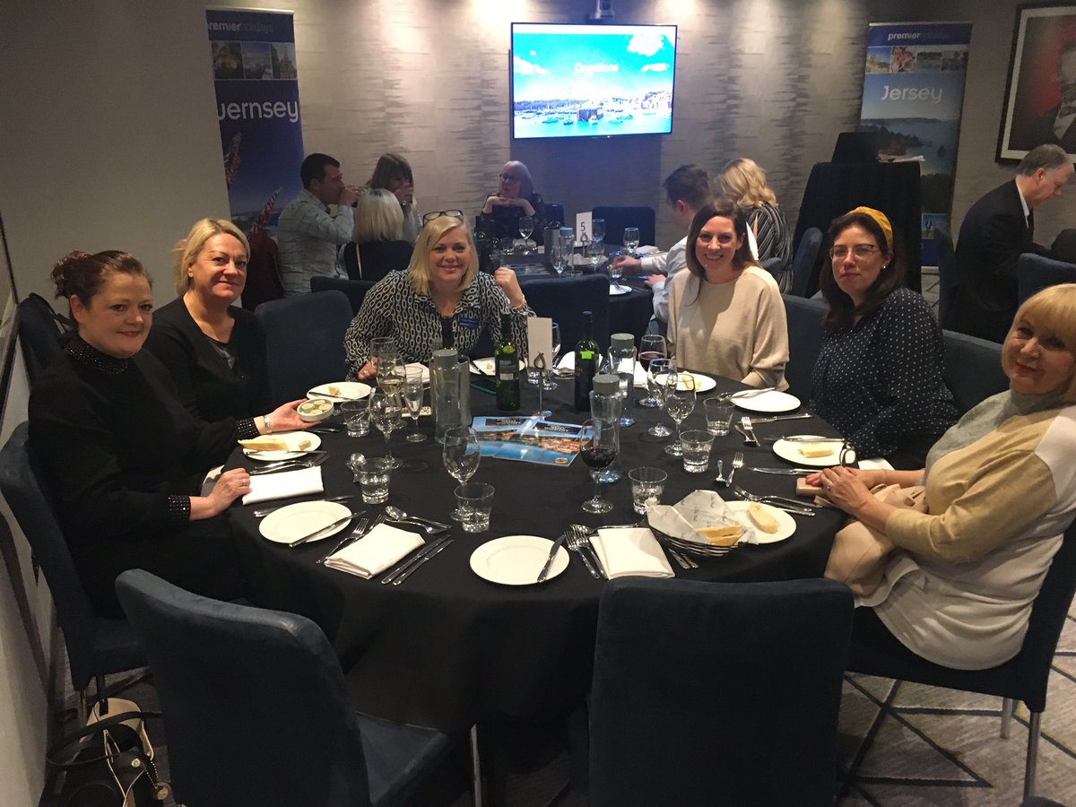 PHTRADE1's tweet photo. Thank you to agents in B’ham &amp; our hotelier &amp; tourist board partners that joined us last night at our 1st 2020 Channel Island Event after a busy &amp; eventful day for us all. Congratulations to all the prize winners &amp; don’t forget the Channel Islands remain open for business 💗🇯🇪🇬🇬 https://t.co/ueCMtMXtyv