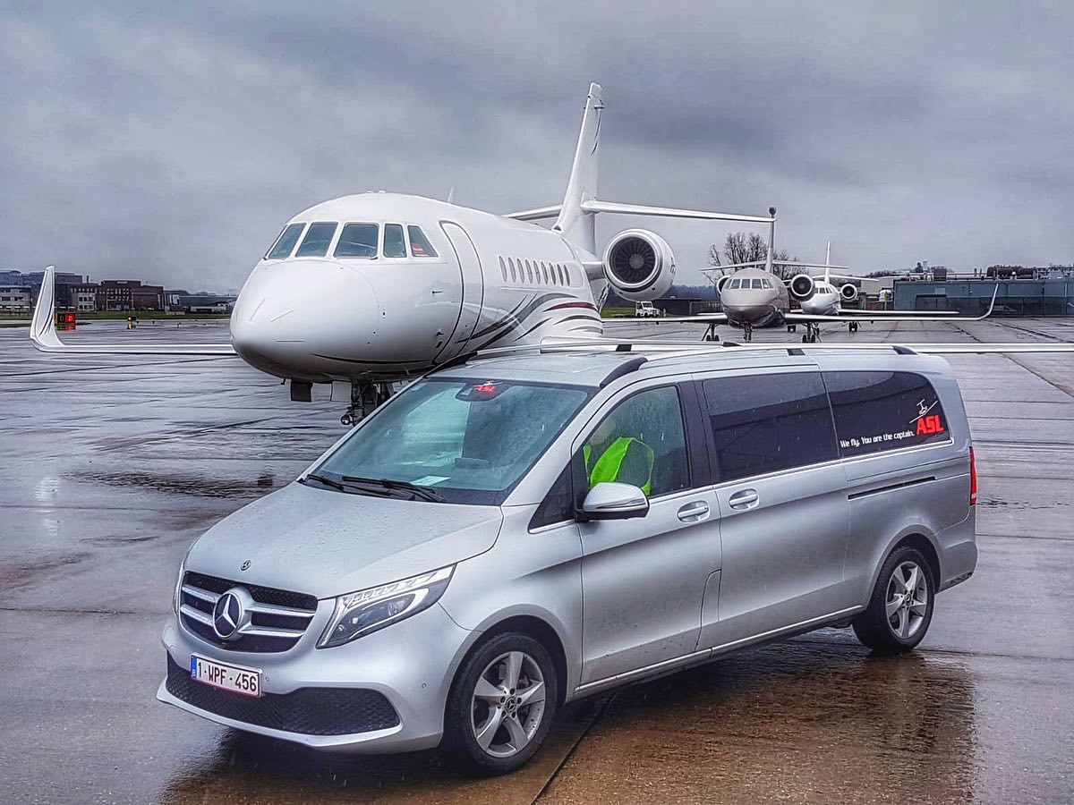 ASLGroup's tweet photo. No doubt... #TEFAF 2020 has started and our Jet Handling Team is now at full swing to welcome private and business jets customers in @MST_airport ! #FBO #jethandling #groundhandling #tefaf2020 #maastricht #VIPsupport #viplounge #privatejet #businessjet #groundops #handler https://t.co/qZBPuwknch