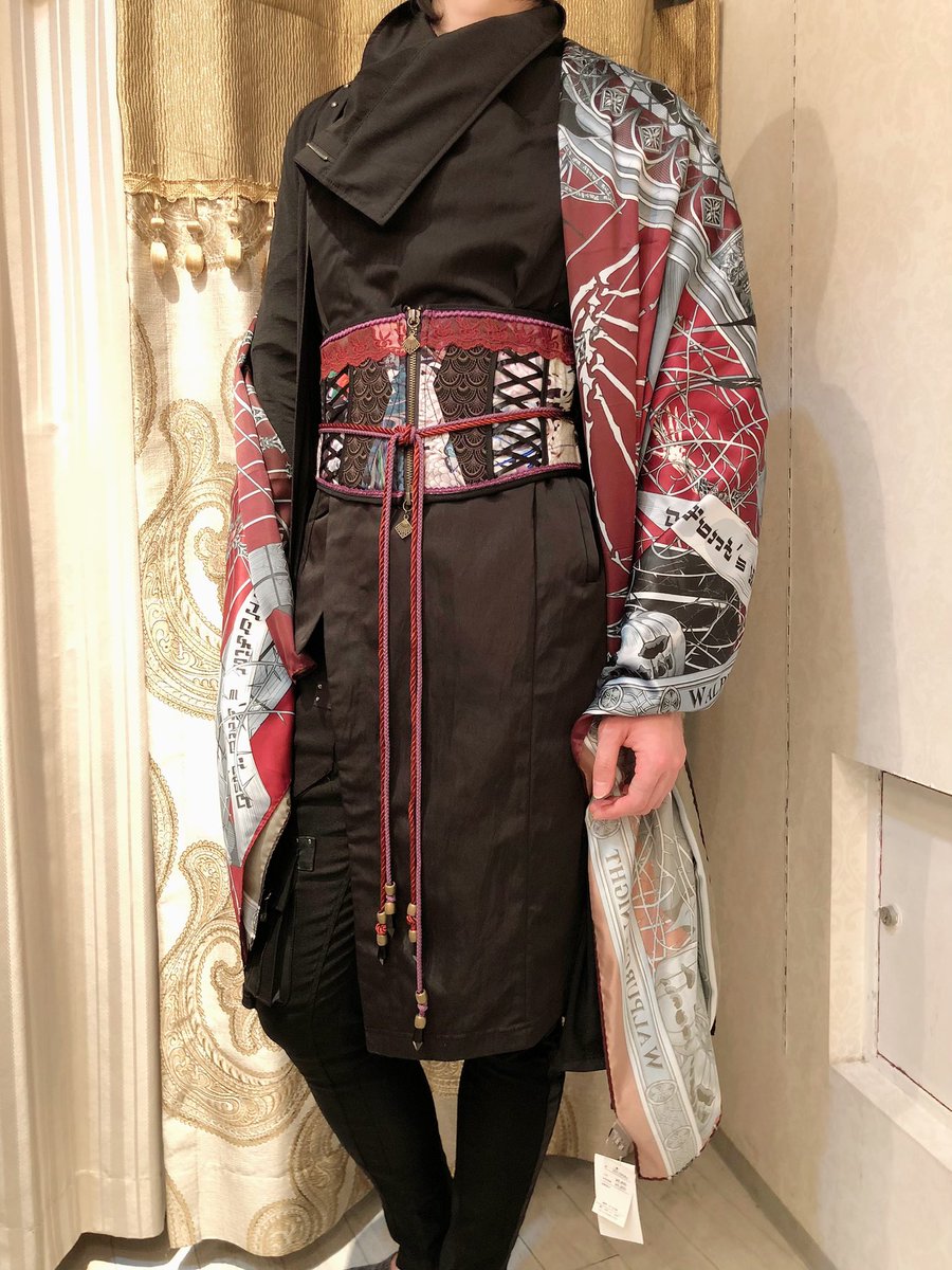 🦚メンズチャイナ🐼〗 原宿の男性スタッフ きちくんにチャイナコーデを