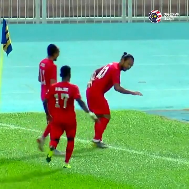  Happy birthday to Safee Sali the legend (he was only 34 when he did this celebration)  
