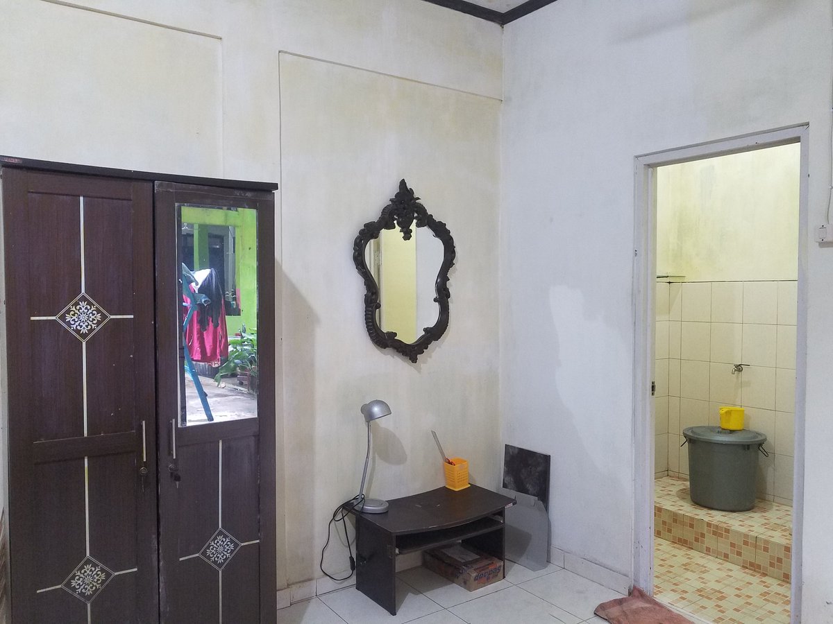 #jogjakost Terima kost putra l mhs l ugm l jl palagan l WA 081215597005 l blkng hyatt l 10 mnt naek motor l dkt kmps l isian l bulanan l 1 kmr bs berdua <a href="/yeahmahasiswa/">Yeahmahasiswa</a> <a href="/infojogja/">info jogja</a> <a href="/BerandaJogja/">Beranda Jogja</a>