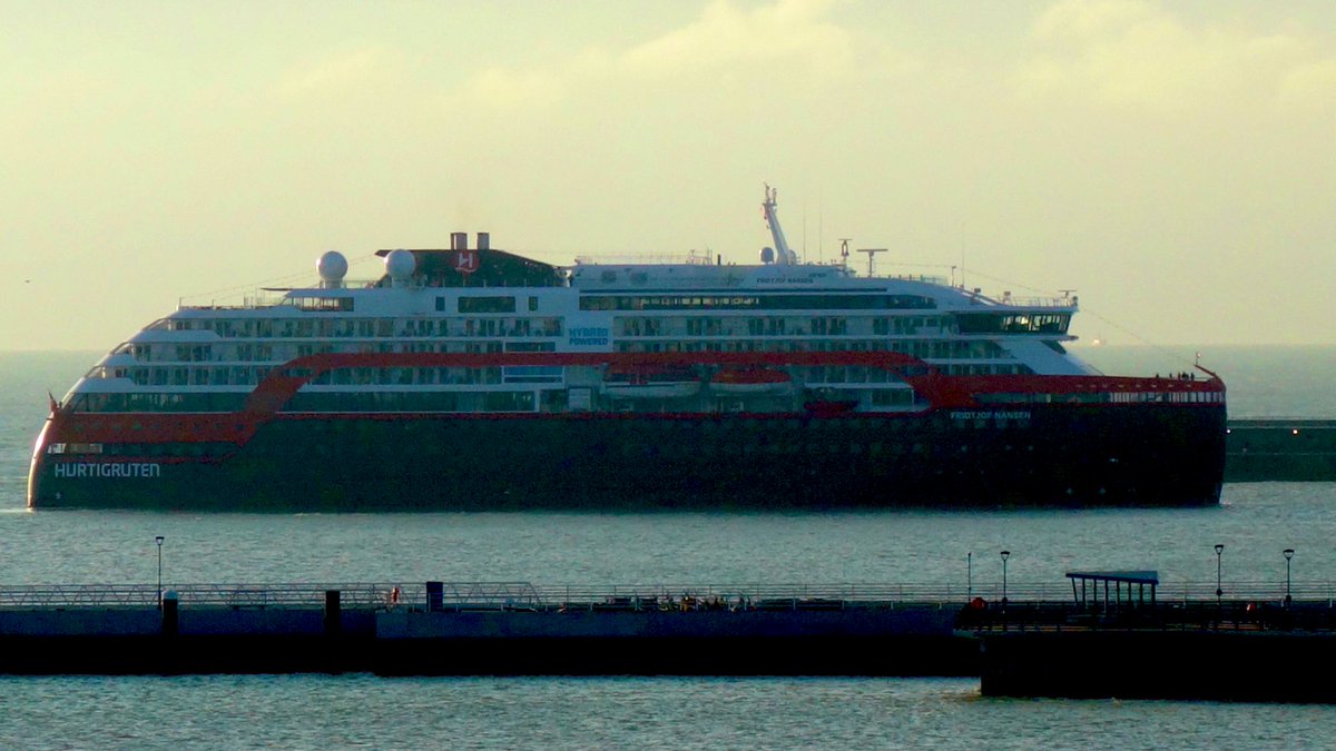 The future of cruising arrived in #Dover this morning as #FridtjofNansen the world’s first hybrid electric-powered cruise ship calls @Port_of_Dover @Hurtigruten @HurtigrutenUK #GreenCruising #HybridPower