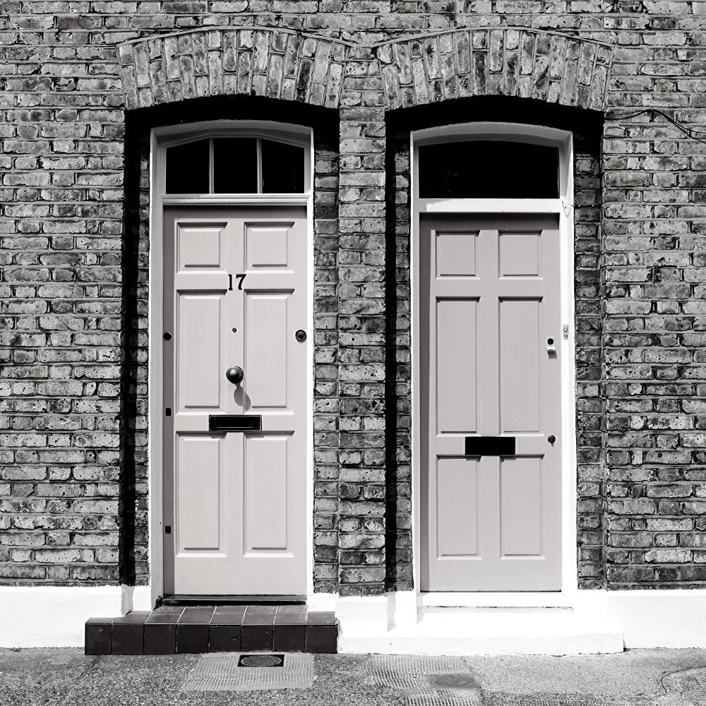LtdChampion's tweet photo. Home burglaries reach a peak during the dark winter months. Make sure you are doing all you can to keep your home safe 🔐 This blog offers some top tips on things to consider but for more detailed advice please contact us. 
https://t.co/KmpqLqq5rA
#homesecurity #cctv https://t.co/2FlO3l3AzN