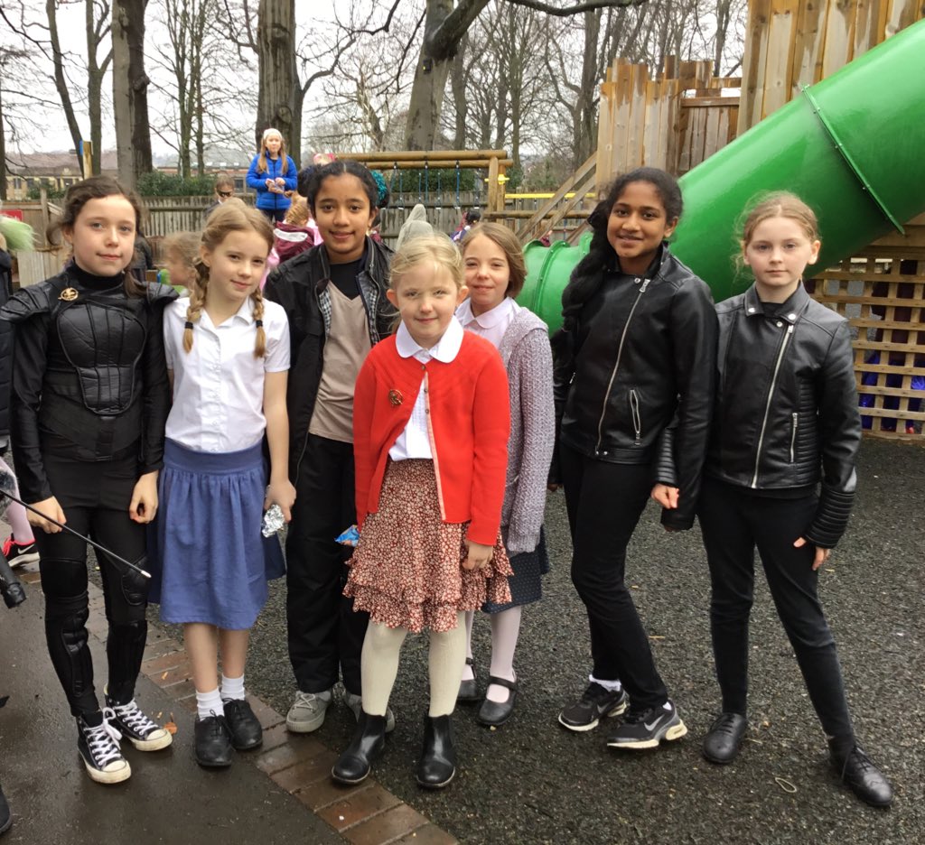 RedmaidsJuniors's tweet photo. We had such a lot of fun celebrating world book day yesterday. Thanks to our visitors this week, @catherinebruton and @Bristol_Jane for inspiring us, and everyone at home for helping us look AMAZING! #bookworms #WorldBookDayUK #whatdoireadnext https://t.co/4XpShcrhTt