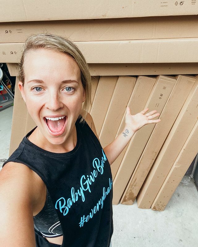 Baby_Give_Back's tweet photo. This is the look I pull when the Ikea truck pulls up. A big thank you to the Gold Coast Community Fund for purchasing us 30 brand new cots to fill the gaps when we don't have a safe second hand one. These cots will be given to families in need in the Gol… https://t.co/Mdfw6yRELL https://t.co/GkCJOFNQTS