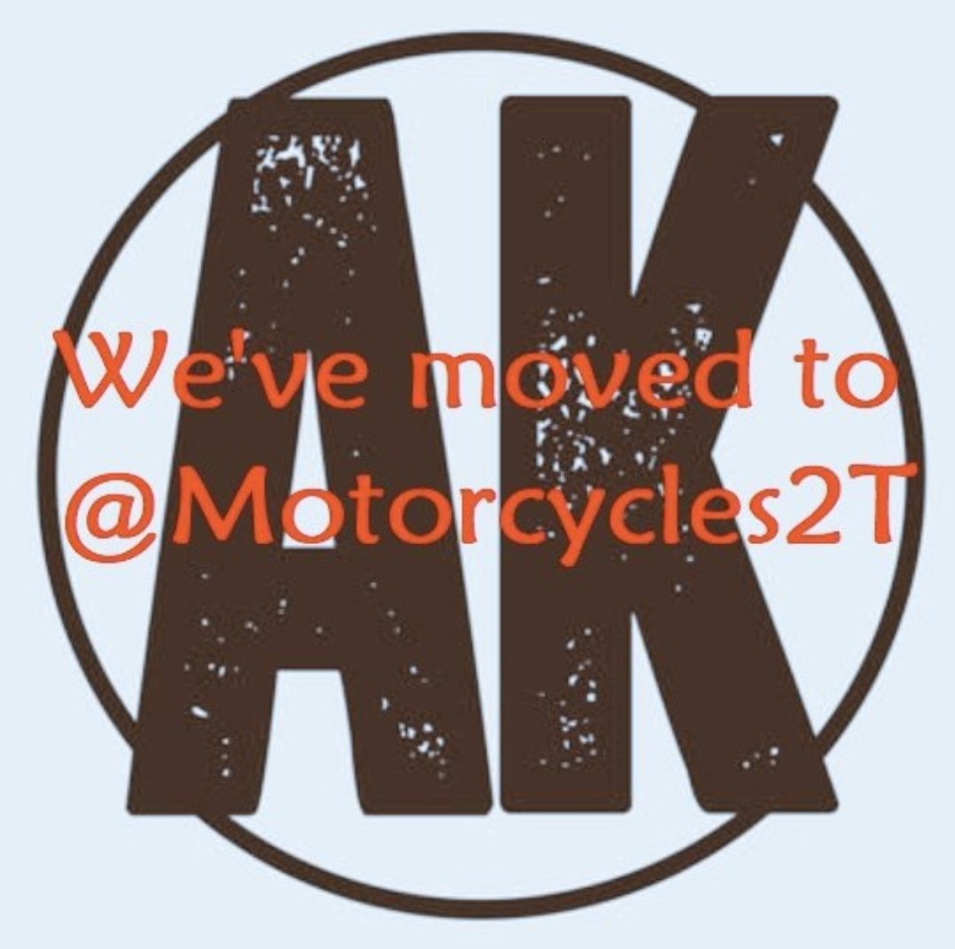 #FollowFriday

<a href="/Motorcycles2T/">Moto2T / NSR500 and YZR500 replicas</a>