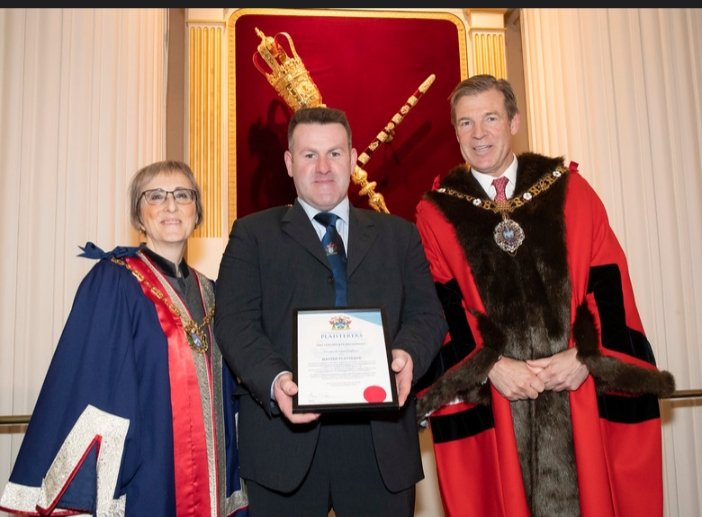 I was privileged to recieve my Certificate of Master Plasterer from the Lord Mayor of London William Russell and Master Alison Gowan from the Worshipful Company of Plaisterers. The Ceremony was held in the Mansion House London.