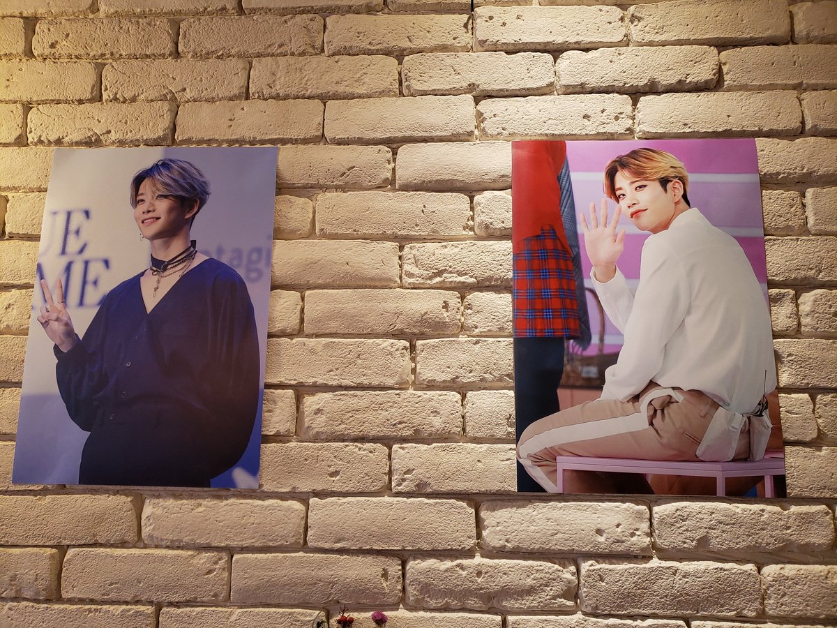 myung305's tweet photo. 명주니 생일날에 별빛카페 달빛차 다녀왔어요!
카페 분위기도 좋고 사장님도 친절하시고 명준이로 가득한 카페 너무 행복했어요❤
이벤트 진행해 주셔서 감사합니다!!
#3월_요정_엠제이
#3월에_피어난_명준아_생일축하해 https://t.co/VlPaXAL61g