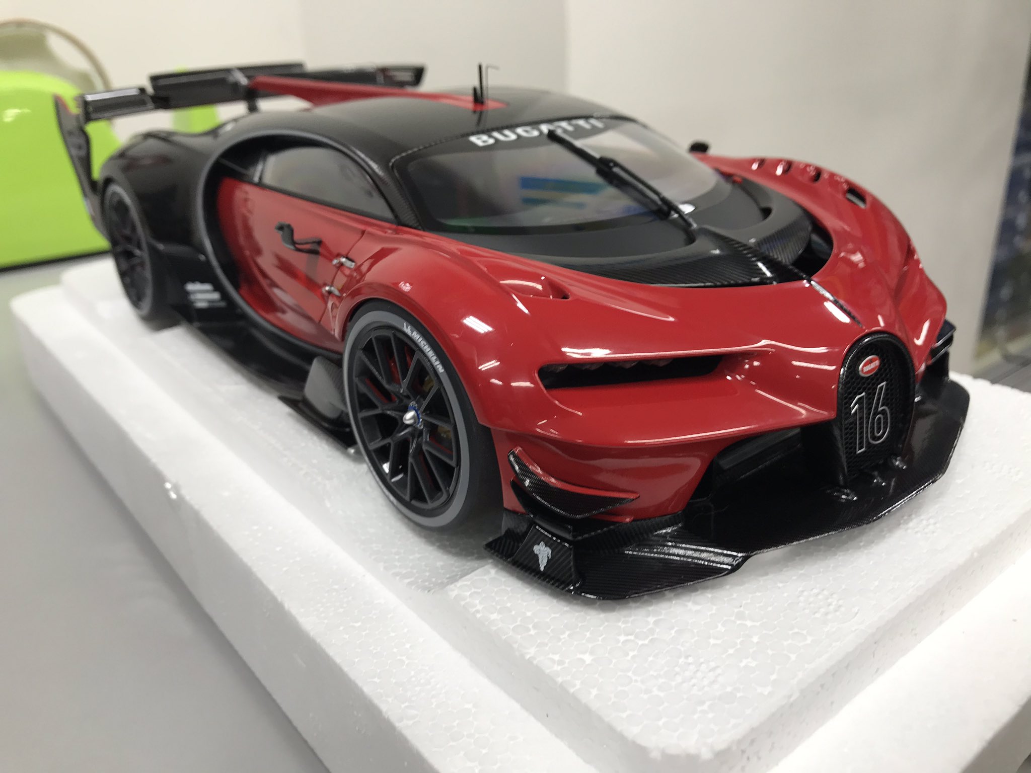Tamtam秋葉原店 ミニカー 新商品入荷 Autoart 1 18 フォード Gt ル マン24h耐久 17 2位入賞 67号車 アンディ プリオール ハリー ティンクネル ルイス フェリペ ピポ デラーニ 税別 T Co D8nthbuhli Twitter