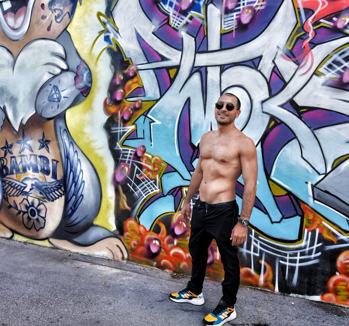 Such good vibes #miami #stevemori #danikamori #FridayFeeling #HumpDayMotivation https://t.co/DDlkpwg<a href="/tag/miami"class="tags">#miami</a><a href="/tag/stevemori"class="tags">#stevemori</a><a href="/tag/danikamori"class="tags">#danikamori</a><a href="/tag/fridayfeeling"class="tags"><span>#fridayfeeling</span></a><a href="/tag/humpdaymotivation"class="tags"><span>#humpdaymotivation</span></a>