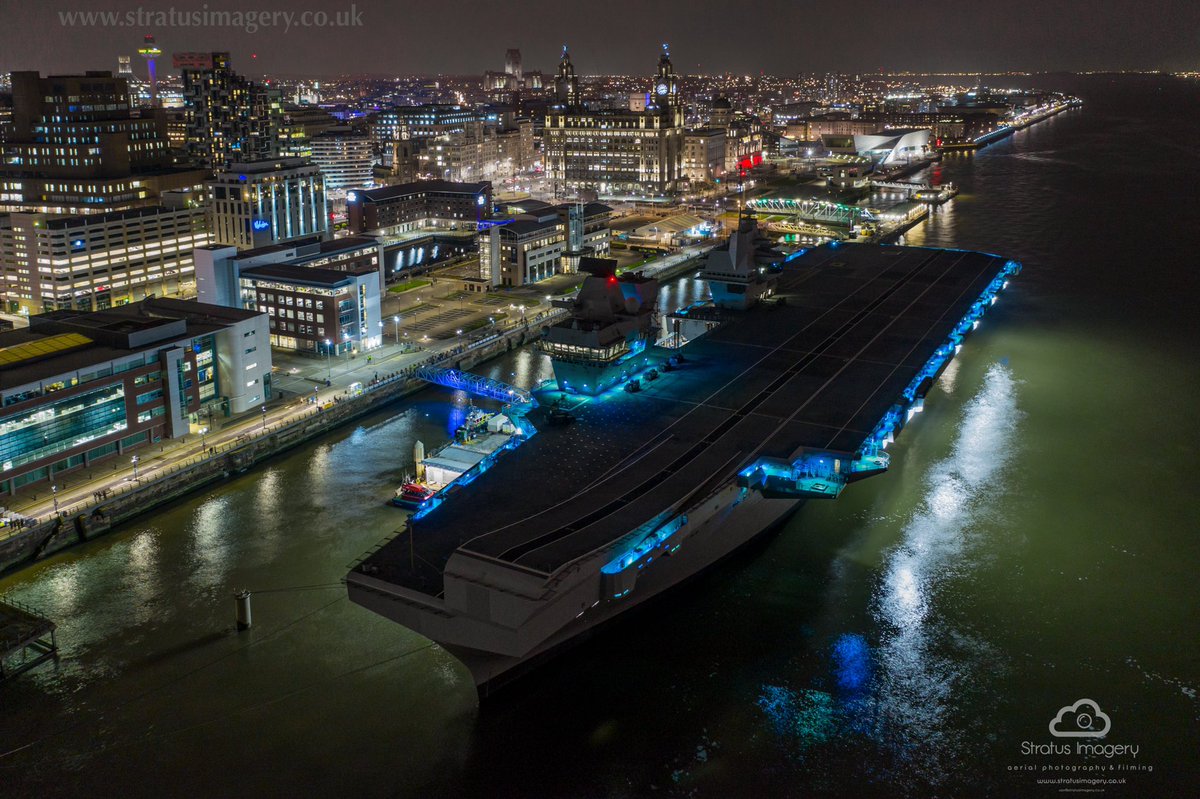 NavyLookout's tweet photo. .@HMSPWLS last night alongside in Liverpool. Due to depart this afternoon
#PWLSinLiverpool
Photo @stratusimagery https://t.co/gDYa1KcSuh