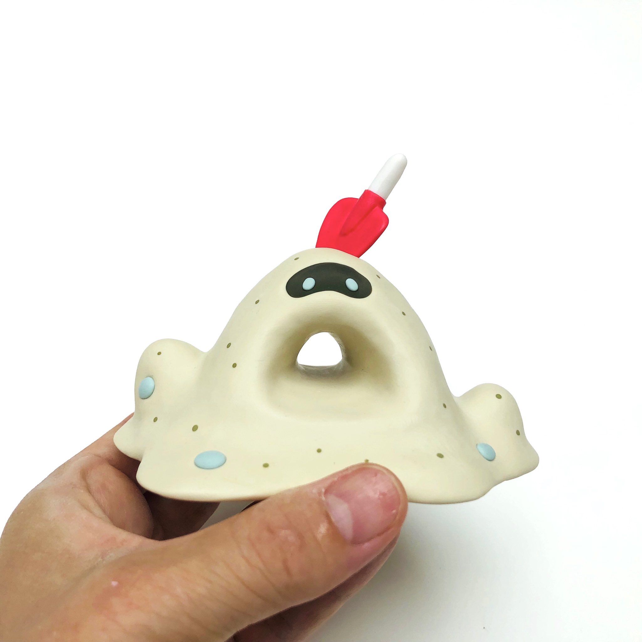 森井ユカ Yuka Morii ポケモンカード用 たねポケモンの スナバァ を樹脂粘土で作りました 砂遊びで作った砂山に魂が宿った 拡張パック 反逆クラッシュ に入っている カモよ The New Pokemon Card Has Gone Out These Are Handmade And Made Of