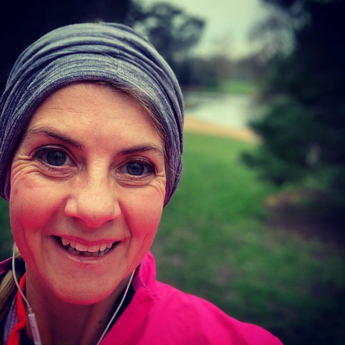 MarathonMum2's tweet photo. 18 miles yesterday morning!! Was tough with my hip shouting from mile 14 but it’s done and I am so chuffed. Feel like I have been hit by a bus this morning though! #marathonmum #londonmarathon2020 #meningitis #sepsis #ukrunchat #runr #londonmarathontraining #run https://t.co/HFftWefoyl