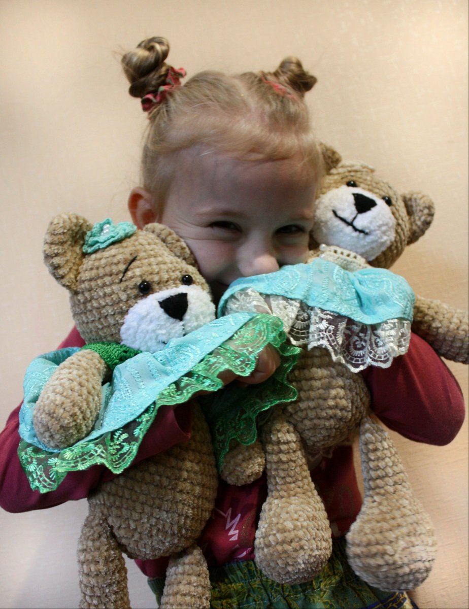 SophiaReshetilo's tweet photo. https://t.co/OcbuuPSusS
⠀
#toy #crochet #bear #Softtoy #girlbear #softbear #teddybear https://t.co/2sPbcO3TTp