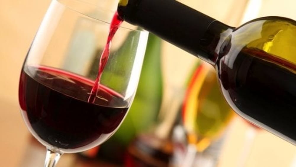 LiguriaWine's tweet photo. #Vino e #prodottitipici: primi dati negativi anche in #Liguria
L’ #emergenzasanitaria mette in crisi anche il comparto agroalimentare.  

#Coldiretti dice: “Basta psicosi” e l'ancia l'hastag  #mangiaitaliano

https://t.co/G7tlvouVH6
https://t.co/eWvv3Ov8LX https://t.co/eGuLWoLmPW