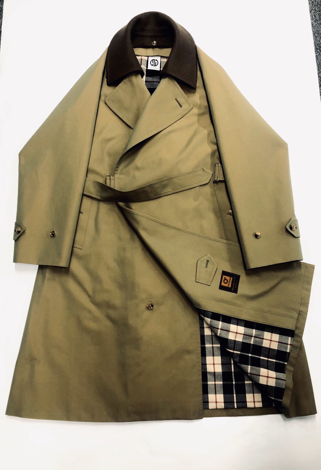 ブティック サンヨーエンジン タイロッケンコート 未使用 - 通販 - pnp.na