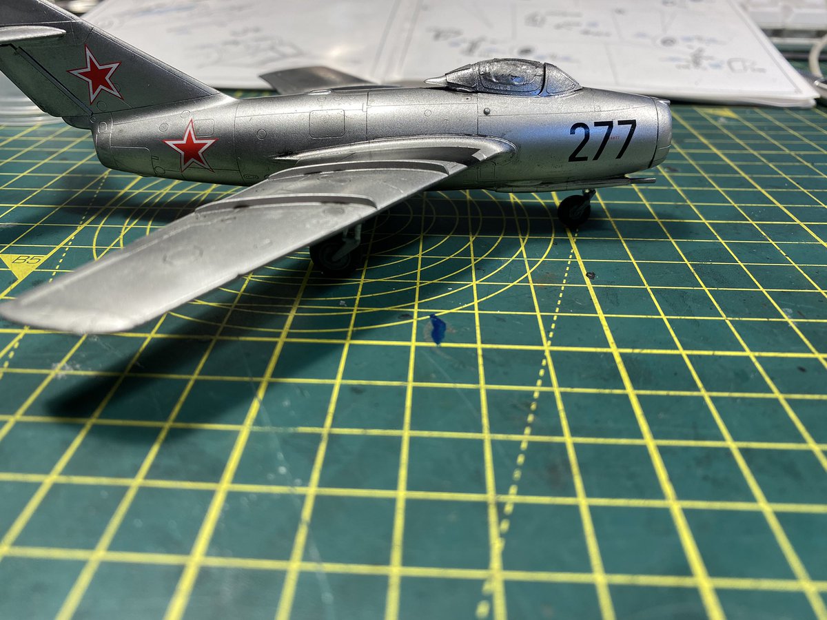 bulldogscalem's tweet photo. ✈️Mig-15
📏1/72
🛠Eduard Profipack
🎨 Ak 479 aluminium
#wip #workinprogress
#scalemodel #scalemodelling #scalemodeling #scaleairplane
#scalemodelkit #scalemodeler #eduardmodels https://t.co/AihndJpETJ