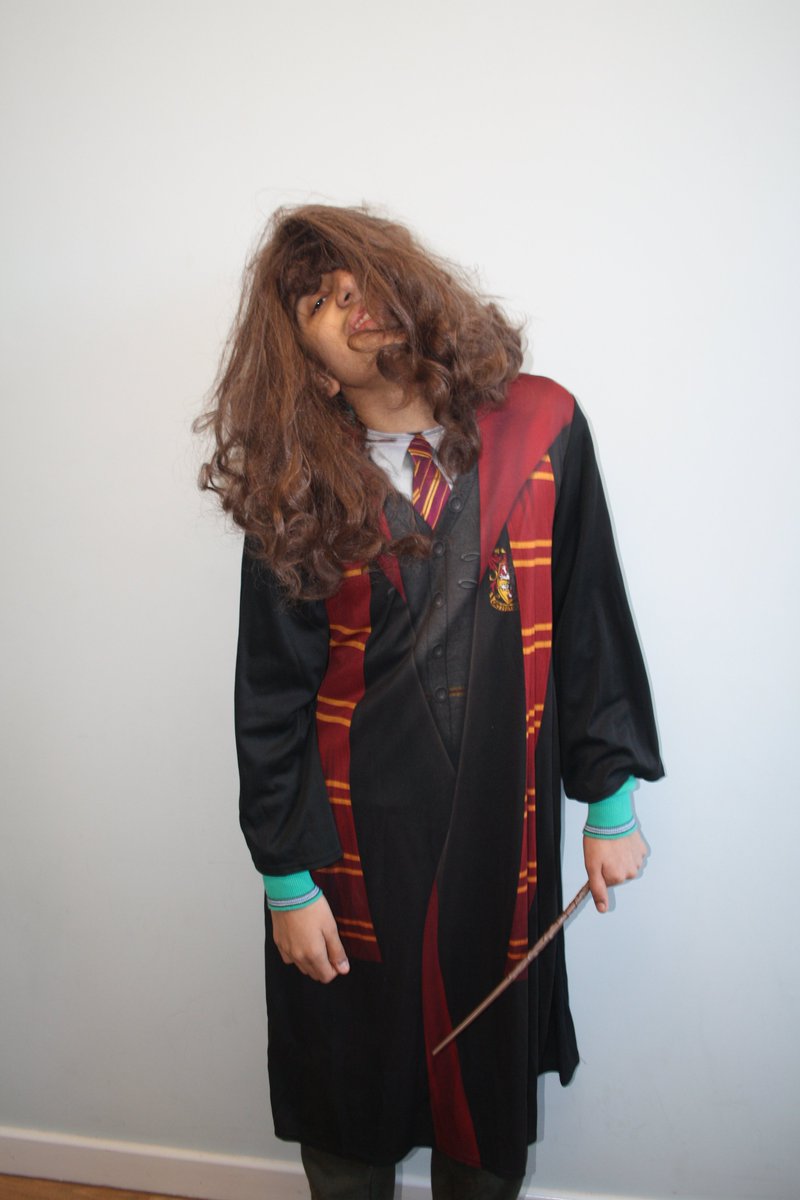 BaskervilleSch's tweet photo. Some more fantastic outfits from our #complex unit! #WorldBookDay #celebrateautism #senlearning #baskerville #Autism https://t.co/ziVWXs9E0B