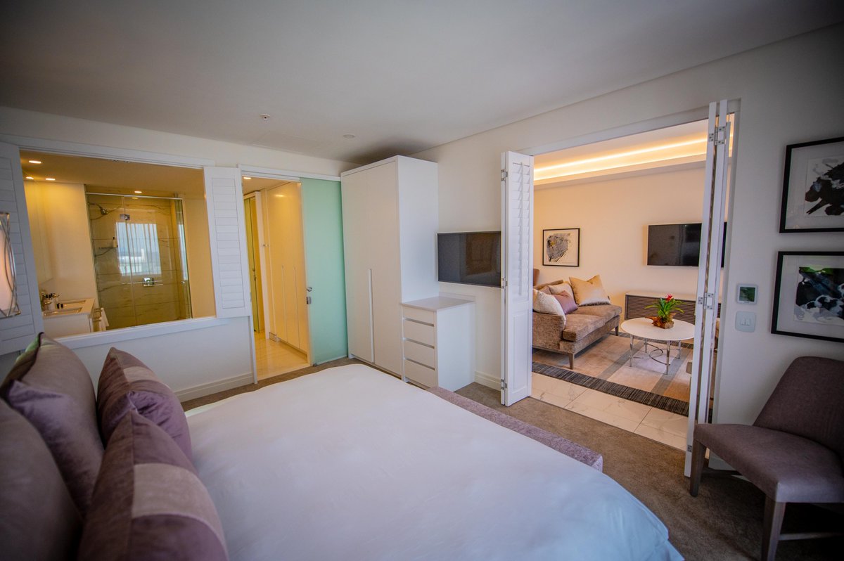 The Leonardo tweet media