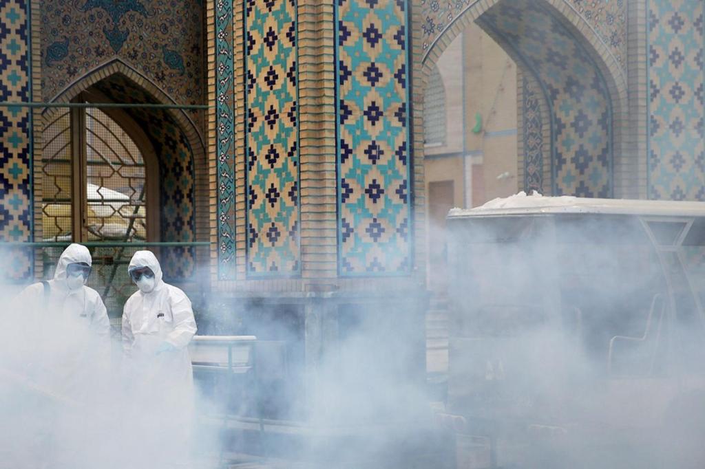 No_Pasdaran's tweet photo. #Coronavirus, Parlamentare #iran'iano: "o mettiamo subito in quarantena Qom e Rasht, o avremo il record di morti" https://t.co/YeQXTcQPxx https://t.co/p2oFDEjfBZ