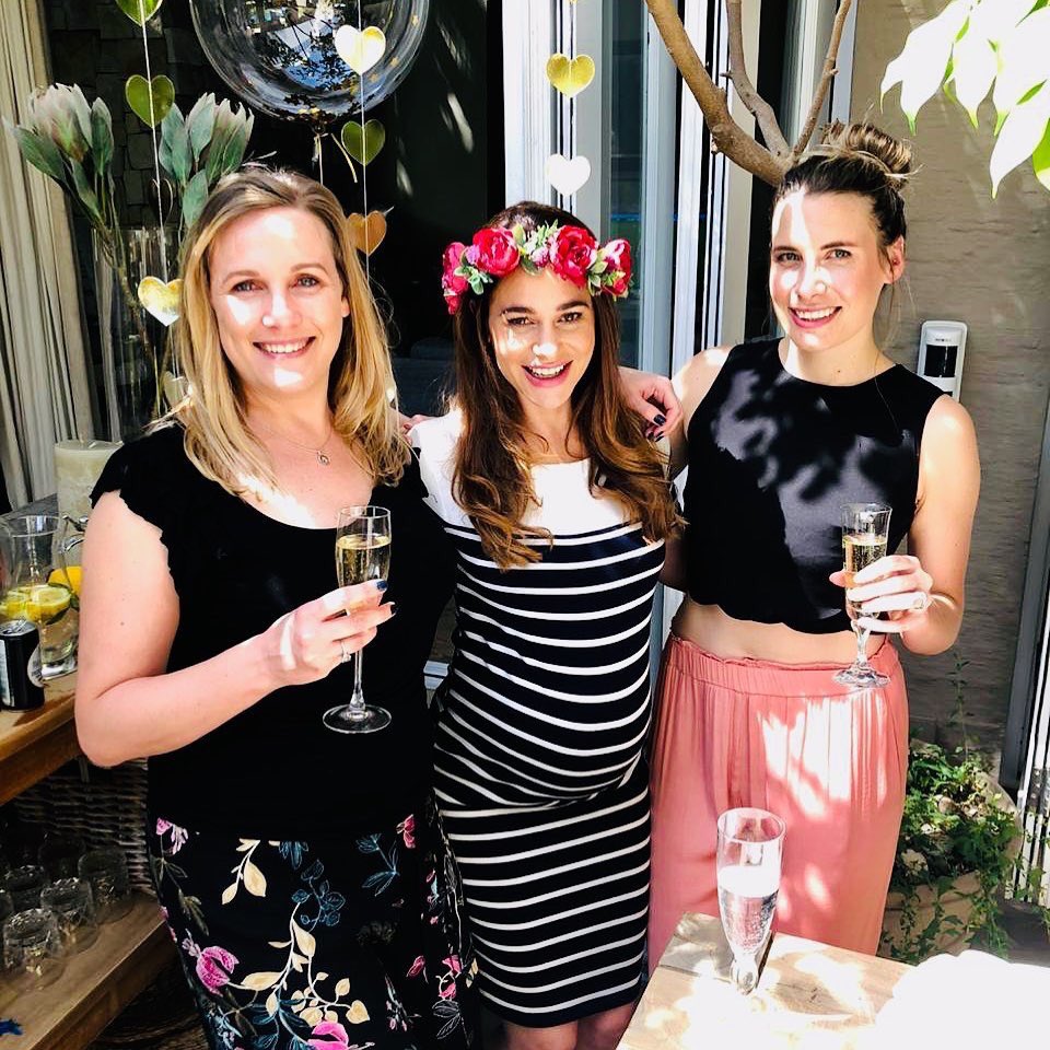 |  Flower Crown Friday  |

This cerise pink beauty flew to Jhb to surprise and spoil a special momma for her baby shower towards the end of last year 💗 Loved bringing together this texture combination and burst of colour! 🌷#flowercrown #babyshower #karymdesigns