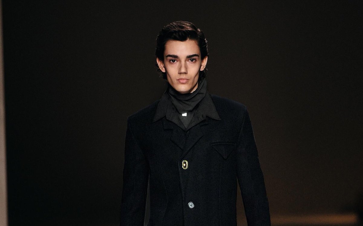 #BottegaVeneta Fall Winter 2020 Collection #FW20 #MFW 
theskinnybeep.com/2020/02/botteg…