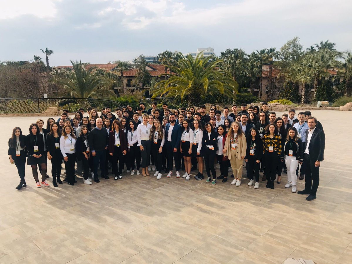 Antalya’da düzenlenen t-MBA Yeni Ürün Çalıştayı öğrencilerimizin tasarladıkları ürünler,değerli jüri üyelerimizin sunumları ve dereceye giren kampüslerin ödül töreni ile tamamlandı. Başta etkinlik mimarı t-MBA bölüm başkanı Jalan Korkmaz, olmak üzere herkese teşekkür ederiz.