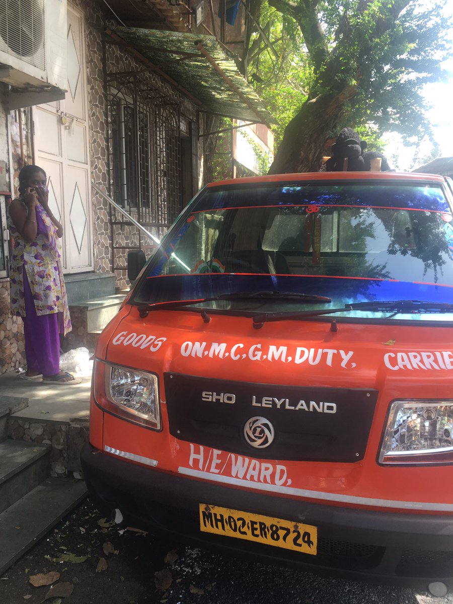 KarynJMartin's tweet photo. Garbage trucks are being parked directly outside private property. Especially with the COVID19 threat why is this being allowed? @mybmc https://t.co/2Za2qUOEux