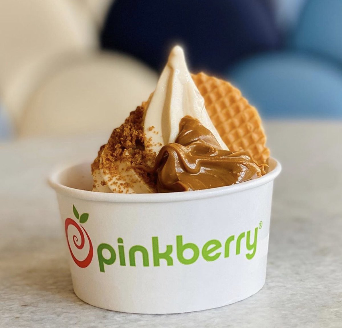 PinkberryTR's tweet photo. Beni bir de karamel sosla dene! 🤩
•••
#pinkberrytr #pinkberry
📸 @pinkberrylondon https://t.co/kkjwJEC2WV