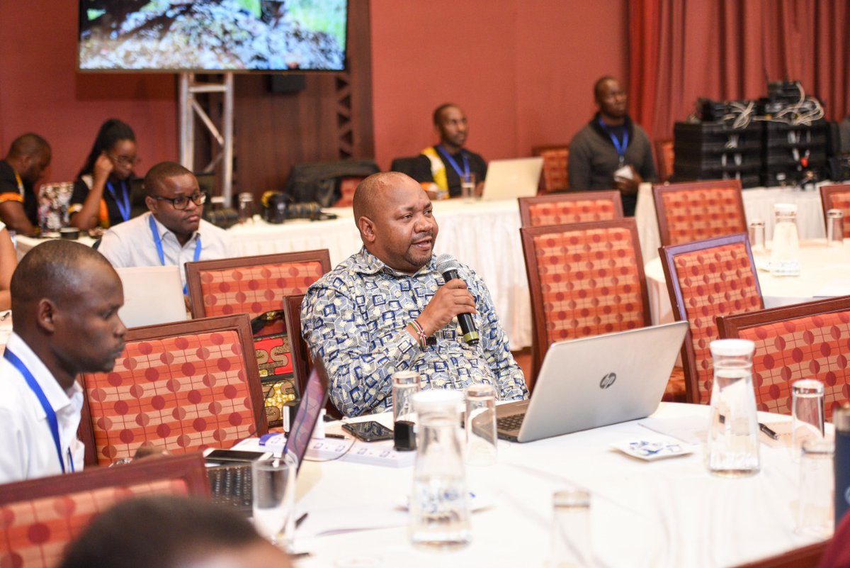 HousingUrbanKE's tweet photo. To streamline garbage collection and disposal process, County Governments not only need to construct a landfill but also need to enact a host of bylaws which should rope in local residents and the private sector into daily garbage collection and disposal #LiveableCitiesKE #TDD . https://t.co/th1T6AAhdW