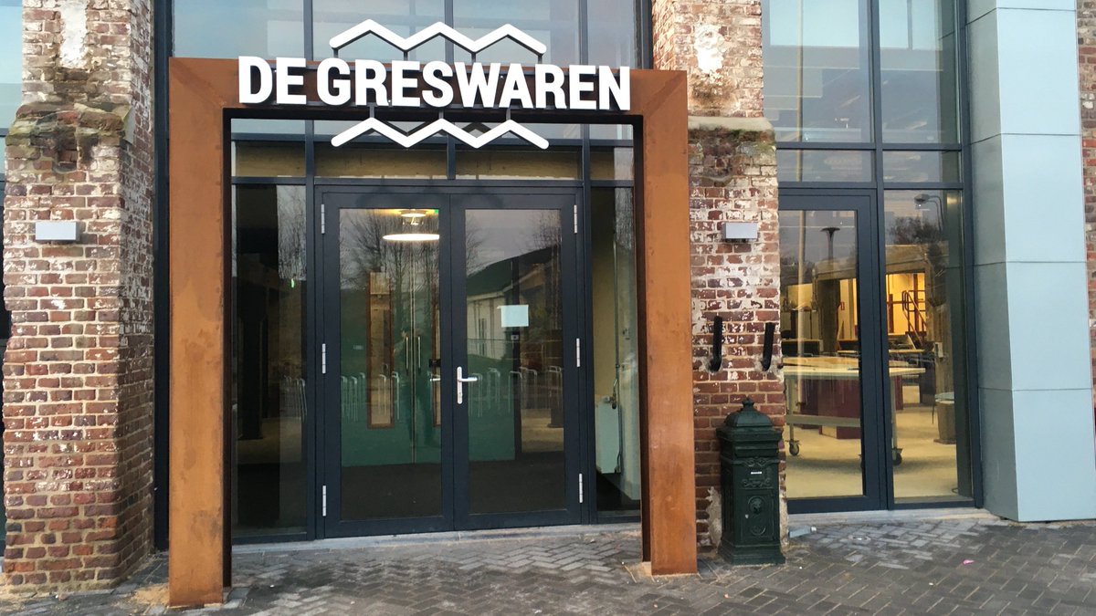 SOML (@somlvo) on Twitter photo VACATURE | Het <a href="/grescollege/">Grescollege</a> in Reuver is op zoek naar een #officemanager voor 1,0 fte. Kijk voor meer informatie op soml.nl/vacature/offic…. Geen officemanager, maar wel op zoek naar andere #vacatures in het #onderwijs? Kijk dan eens op werkenbijsoml.nl. VACATURE | Het <a href="/grescollege/">Grescollege</a> in Reuver is op zoek naar een #officemanager voor 1,0 fte. Kijk voor meer informatie op soml.nl/vacature/offic…. Geen officemanager, maar wel op zoek naar andere #vacatures in het #onderwijs? Kijk dan eens op werkenbijsoml.nl.