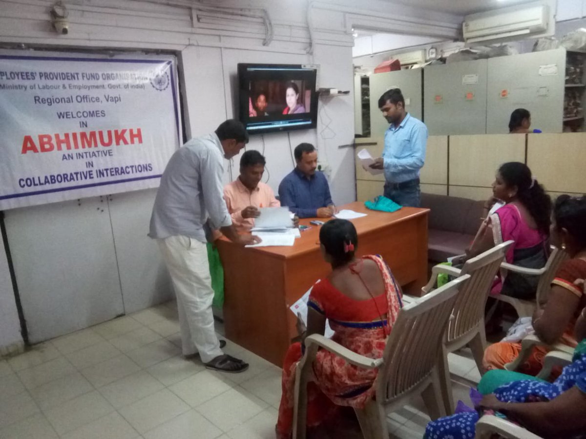 ro_vapi's tweet photo. "Abhimukh" programme conducted in office premises of RO, Vapi on 06/03/2020. 
@_KumarRohit @epfoahmedabad @epfobharuch
@epfosurat @EpfoVadodara @epfovatwa @epforajkot 
@EpfoNaroda https://t.co/72KxHc5B4K