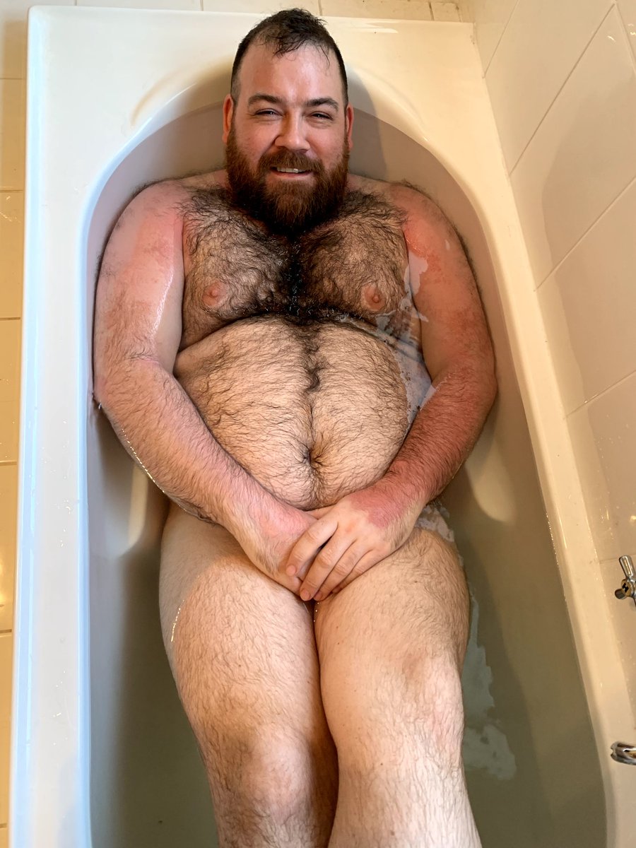TGogobear's tweet photo. The boyfriend caught me soaking in the tub.
#bearbath #bathingbear #woof #bearlyroom #bearsoftwitter #bearsoup #gay #gaybear https://t.co/ZDsVejOp9S