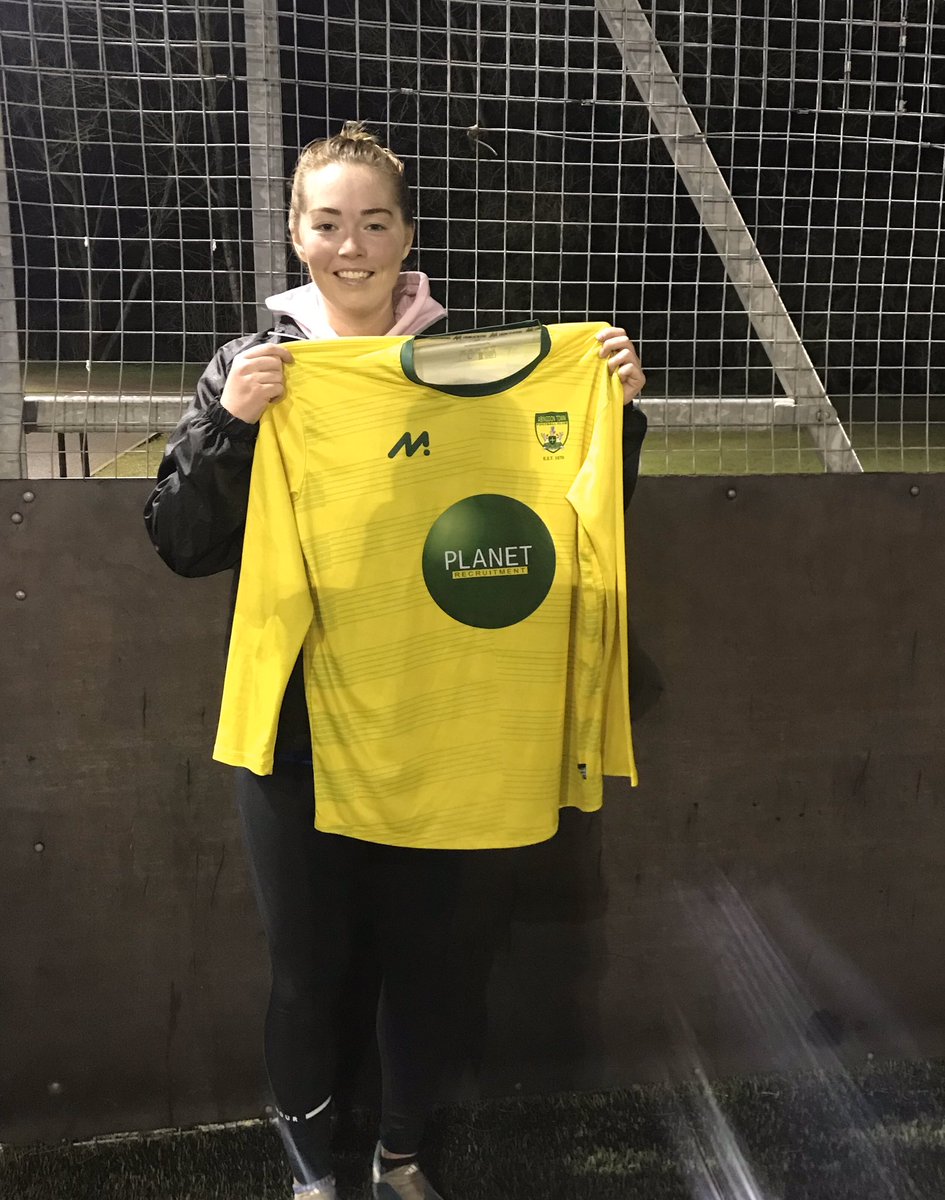 Abingdontownla1's tweet photo. π¨NEW SIGNINGπ¨
The Abbotts are delighted to announce the signing of forward Danielle Anderson from Oxford City βοΈ
Stats-9 goals in 12 starts.
Great addition from the league above for our promotion push. @Danderson_08 will be available for selection this Sunday vs Southampton https://t.co/cmHGzVal4V