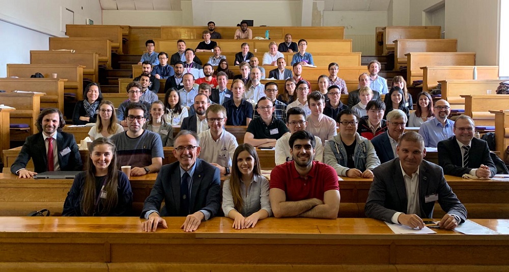 UoMMaterials's tweet photo. Working in the field of composites? Great opportunity to share your research in the 5th @composites_mcr workshop on 15-17 June 2020.

Abstract submission has been extended to the 18th of March. Register here: https://t.co/FfQx8TjrYf

Pictures of previous workshops below 🤓😎🥳 https://t.co/SYF2Ze743f