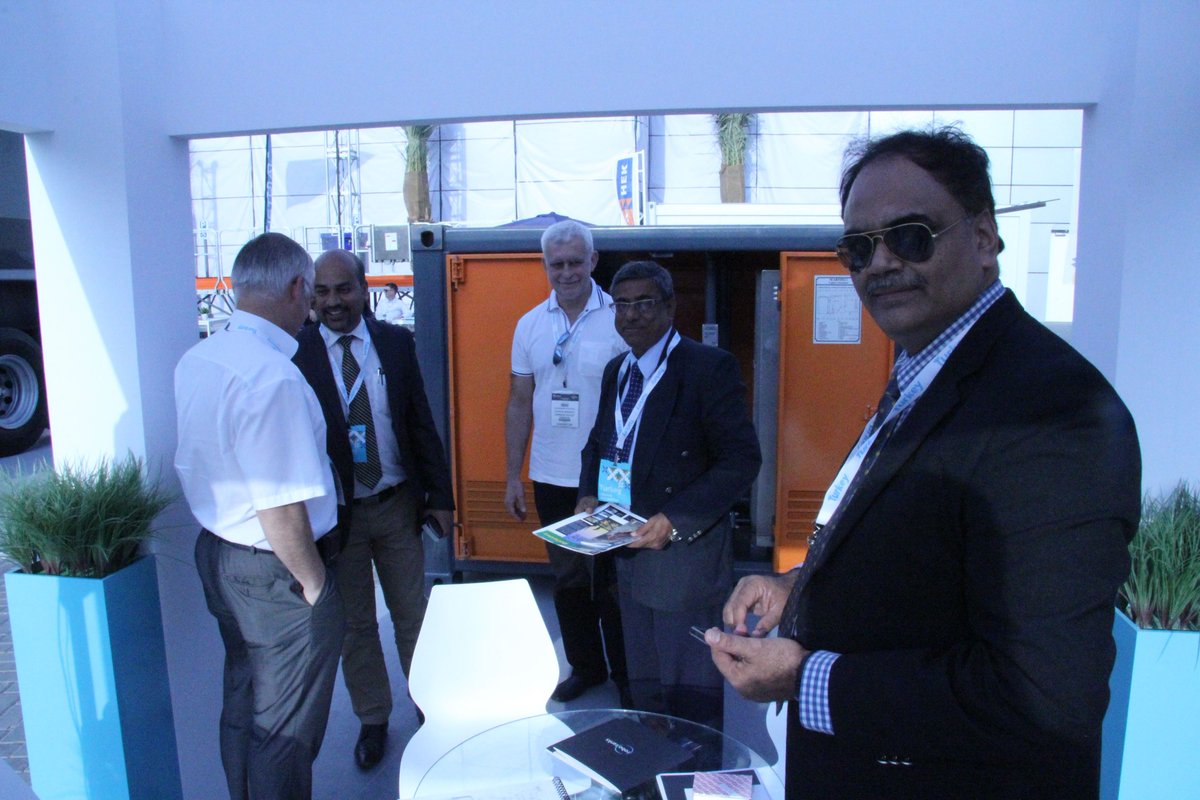 Robotanks_LLC's tweet photo. Robotanks - Dubai exhibition https://t.co/kuRJZXkIKK