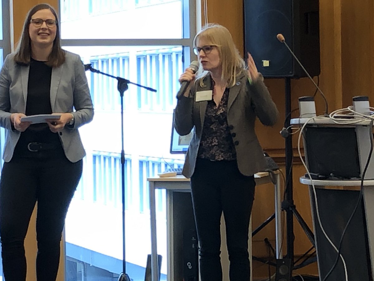 AgChatDE's tweet photo. Ihre Präsentation ist jedenfalls auch SEHR leidenschaftlich! 😍 @SannaKarolszyk https://t.co/xKqPbCb3hp